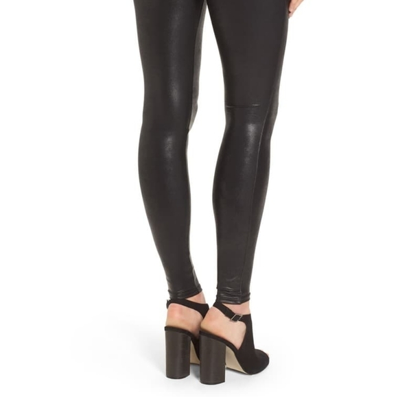 Spanx Faux Leather Leggings size X1 - Picture 8 of 15